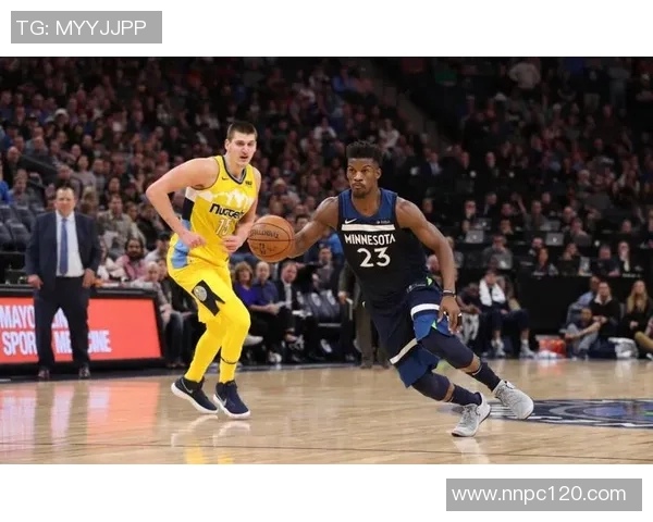 303尼克斯与掘金激战回顾球员表现与战术分析全景解读