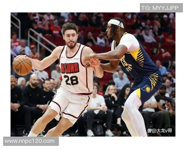 季前赛精彩对决步行者与火箭的较量展现篮球魅力与团队合作精神