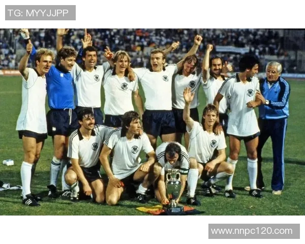 意大利与德国2012年欧洲杯经典对决精彩录像回顾与分析