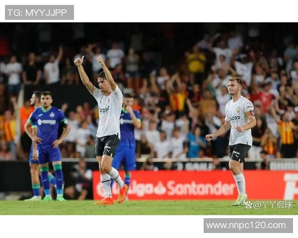 瓦伦西亚与尤文图斯激战即将上演谁将赢得这场欧战巅峰对决