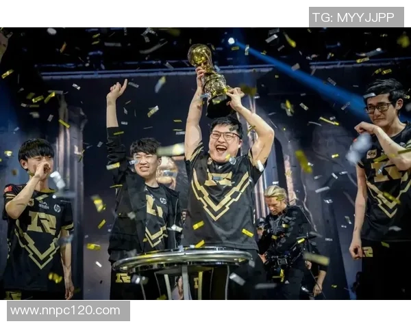 RNG战队转型之路全景纪实：从荣耀巅峰到新征程的蜕变与挑战