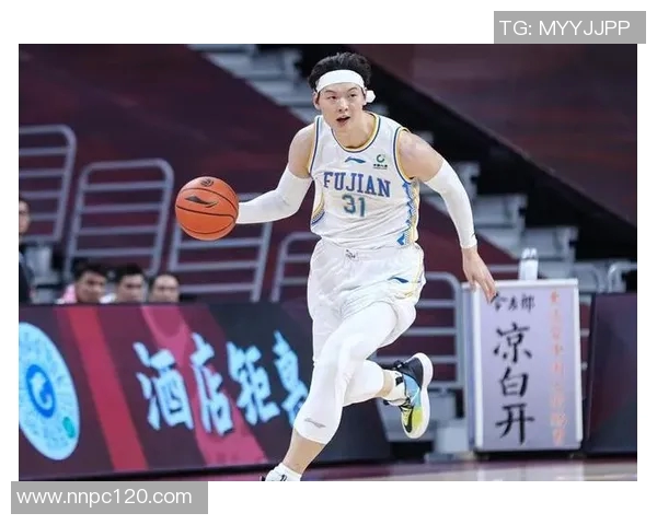 王哲林在新赛季的表现分析与未来发展潜力探讨