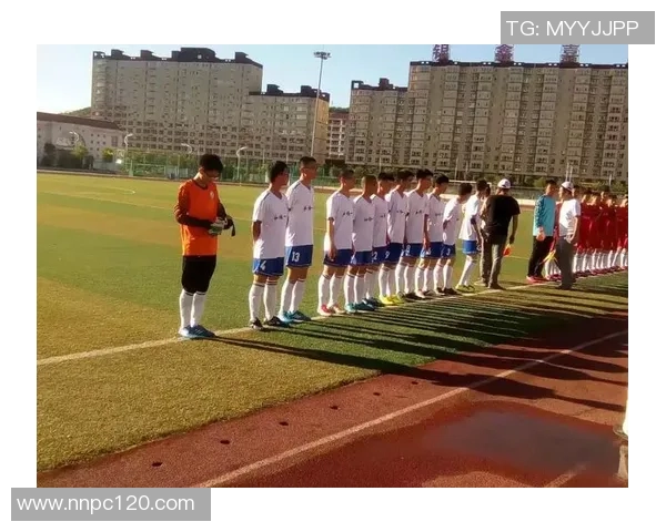 竞技俱乐部与圣菲联合的激烈对决揭示足球战术与团队合作的魅力