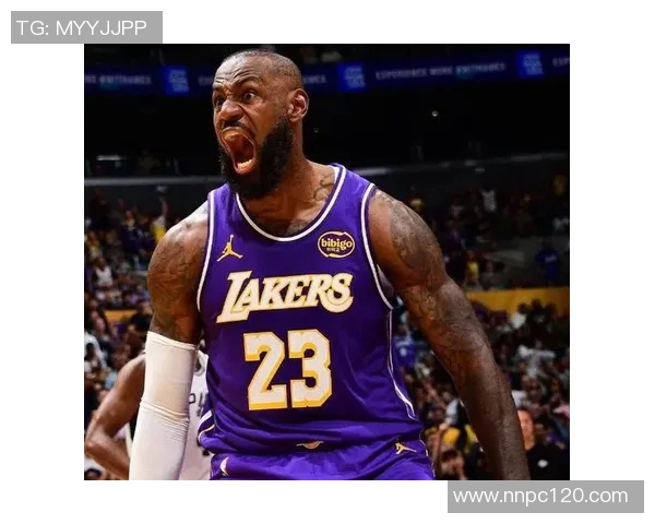 詹姆斯创历史新纪录成首位4万分1万板1万助球员荣耀时刻