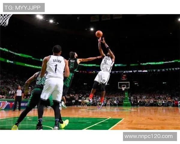 马皮篮球明星的崛起与影响力探讨：从校园到职业赛场的传奇之路