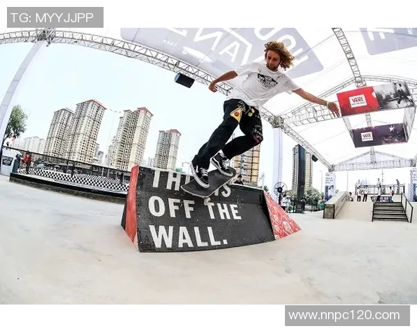 广州攀岩队在滑板精英赛中的拼搏历程与荣耀时刻