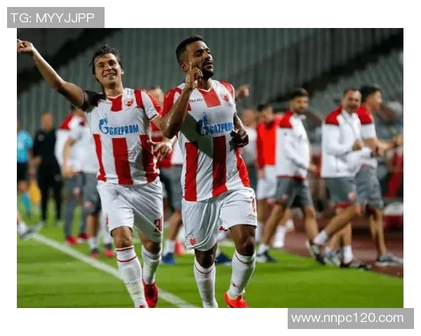 和平精英战术解析FPX战队的防守体系与战术运用探讨