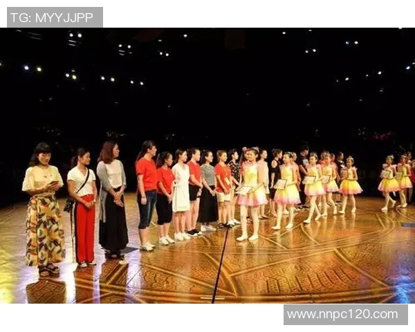 张静独家分享街舞心得与技巧让你轻松掌握舞蹈魅力与节奏感